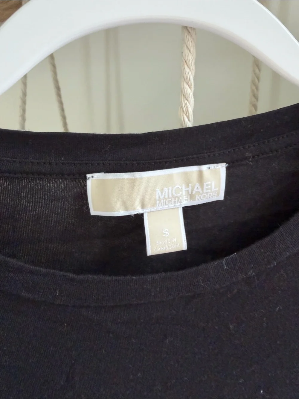 Michael Kors Black Short Sleeve Puff-Sleeve Tee
